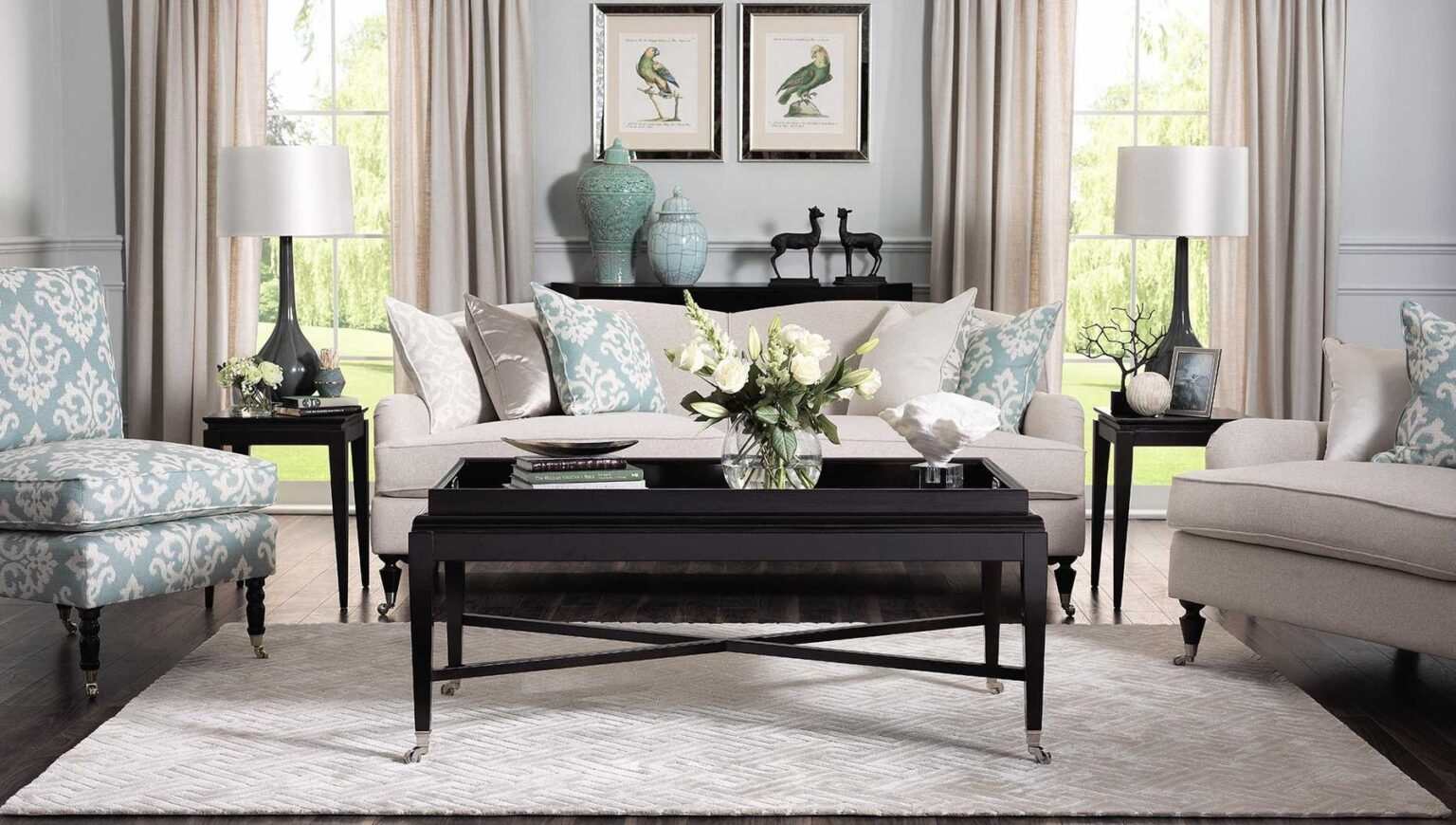 10 Top Luxurious Essentials That Every Home Must Have home essential cushions