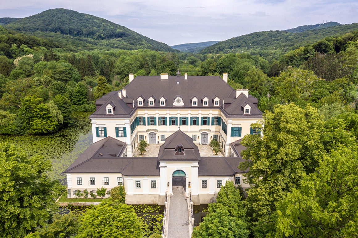 Turning Your Vision of Luxury Real Estate Transactions into Reality with Hendrich Real Estate GmbH Hendrich Real Estate GmbH