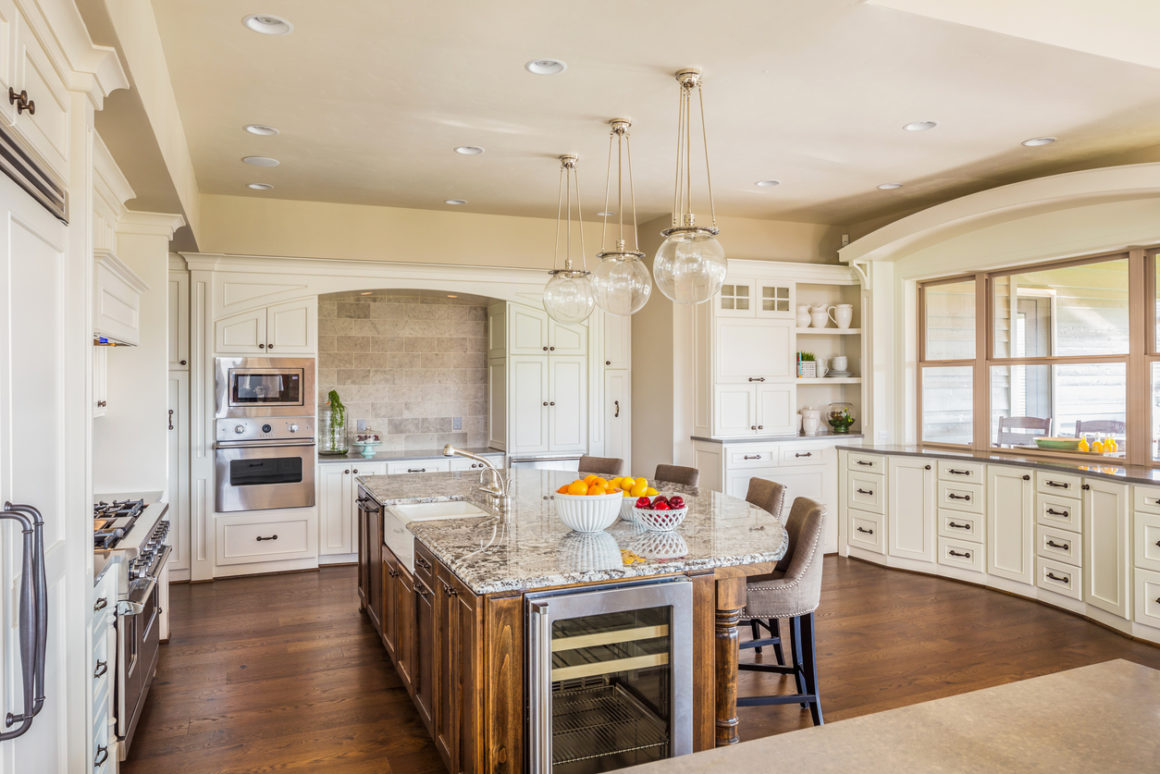 5 Tips for Designing a Luxury Kitchen Extension MAIN-PHOTO-redesigning-a-luxury-kitchen-extension