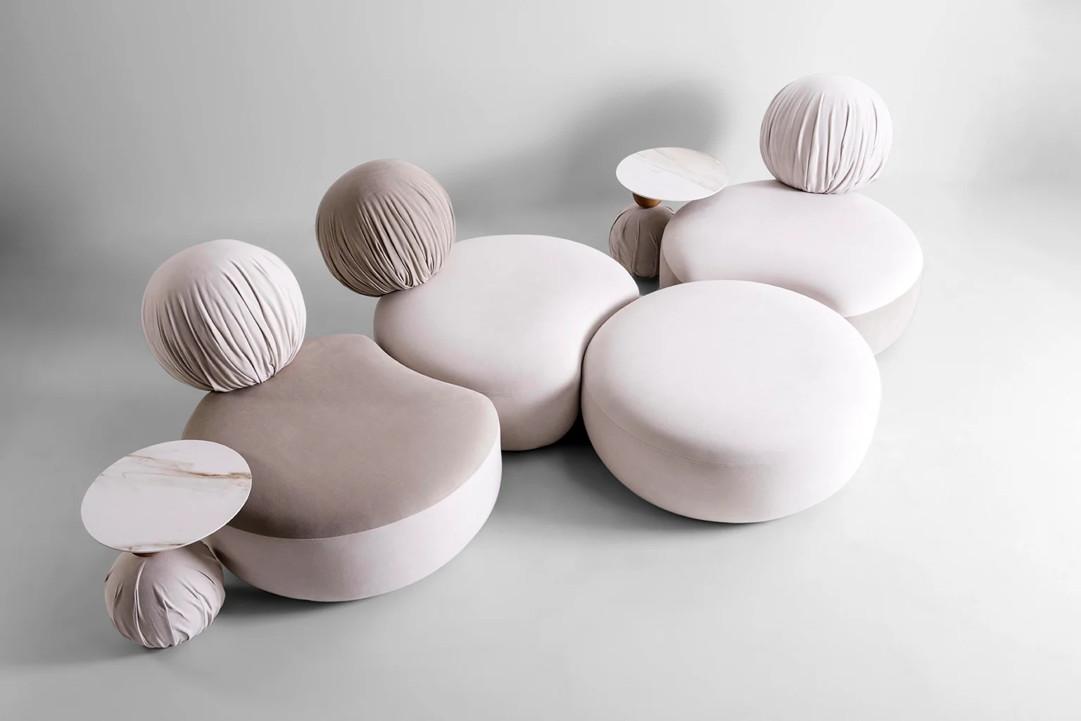 Anna Maya Ginga Sofa. Photo credit © Anna Maya